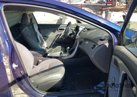 2013 Hyundai Elantra Limited z USA, uszkodzony, nr VIN 5NPDH4AE5DH258907